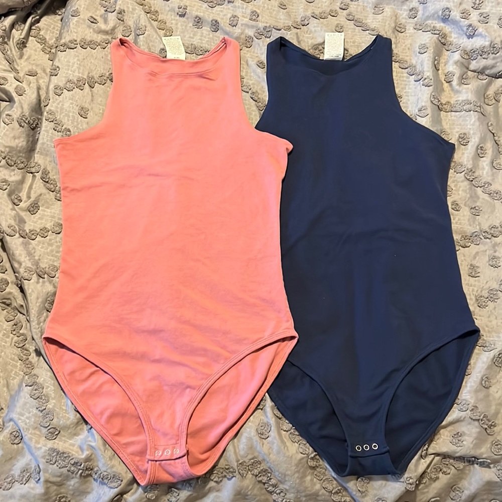 Bundle of 2 Victoria’s Secret/Pink Body Suits Size Small (1 nwot & 1 worn once)